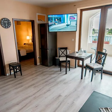 Apartment Wellness Fuerst *