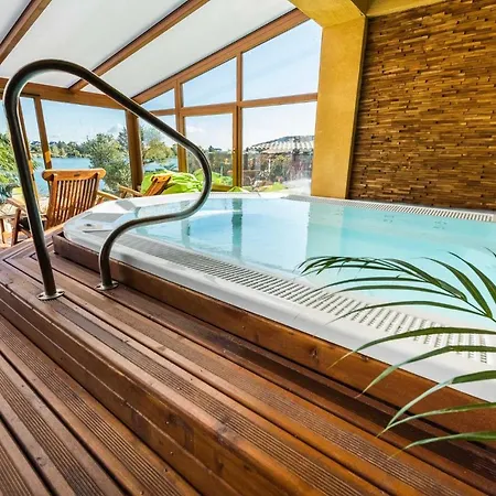 Wellness Fuerst * Dunajska Luzna